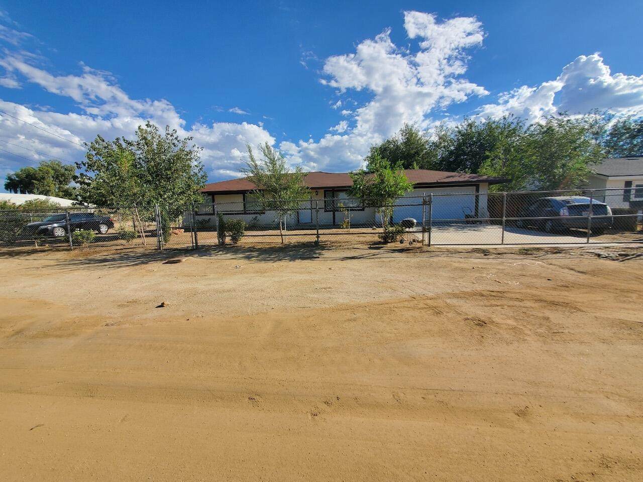 10256 Ave S 6 - Photo 1