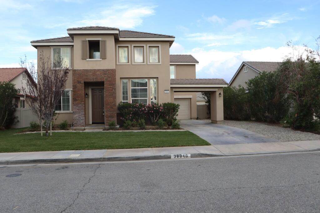 38046 Florac Street - Photo 1