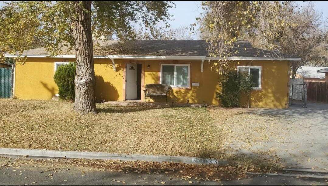 44633 Kingtree Avenue - Photo 1