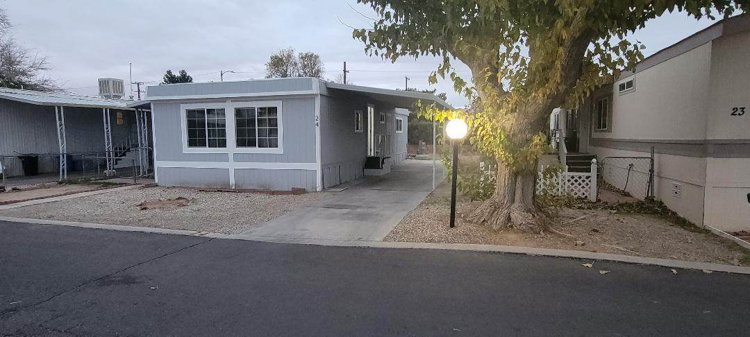 43950 20th Street E. Street - Photo 1