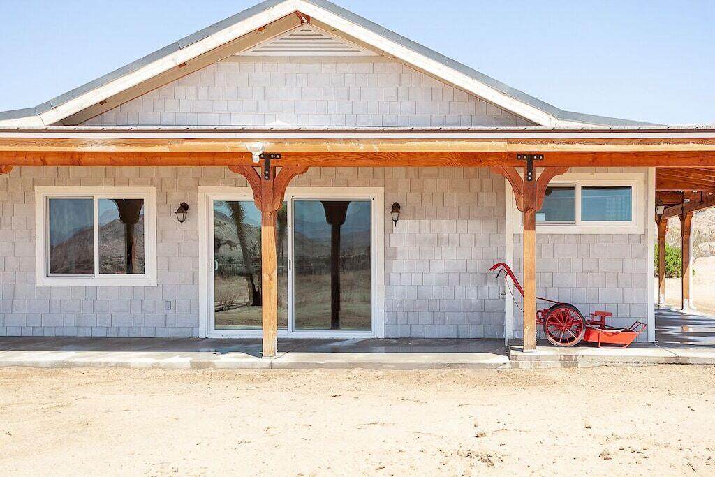 16606 Avenue J - Photo 1