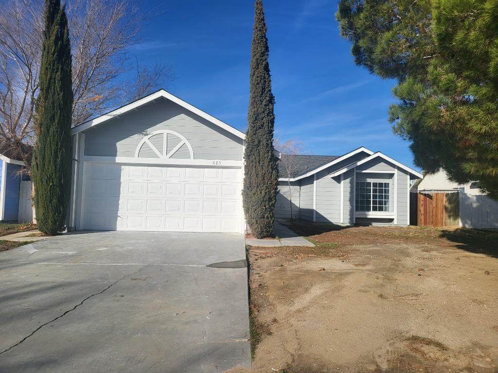 623 Twinberry Lane - Photo 1