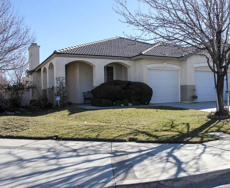 44712 Rosario Avenue - Photo 1