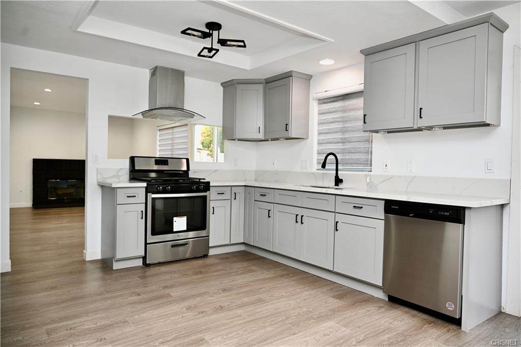 810 Jason Court - Photo 1