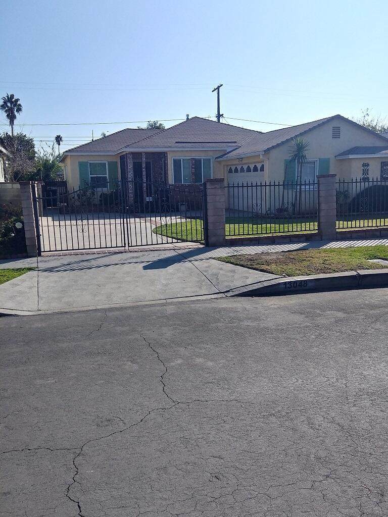 13048 Weidner Street - Photo 1