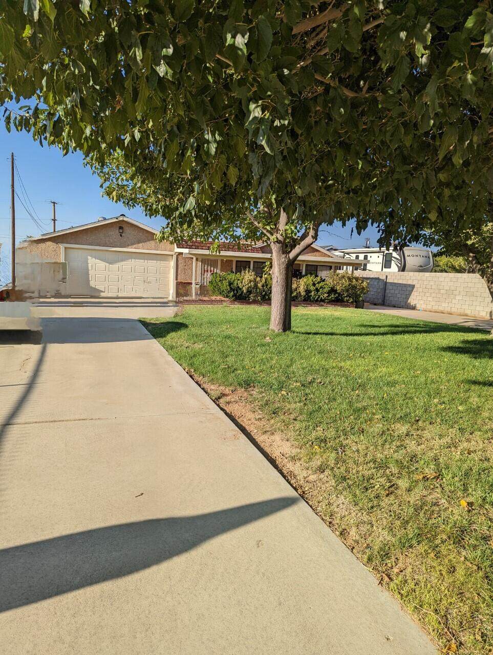 4059 Ave L8 - Photo 1