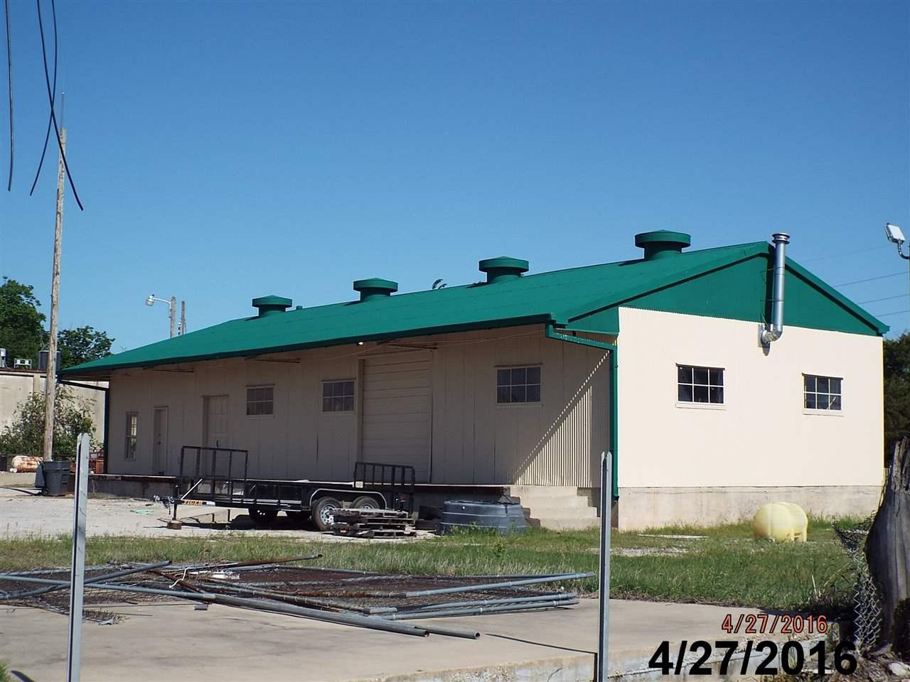 801 Moore Street - Photo 1