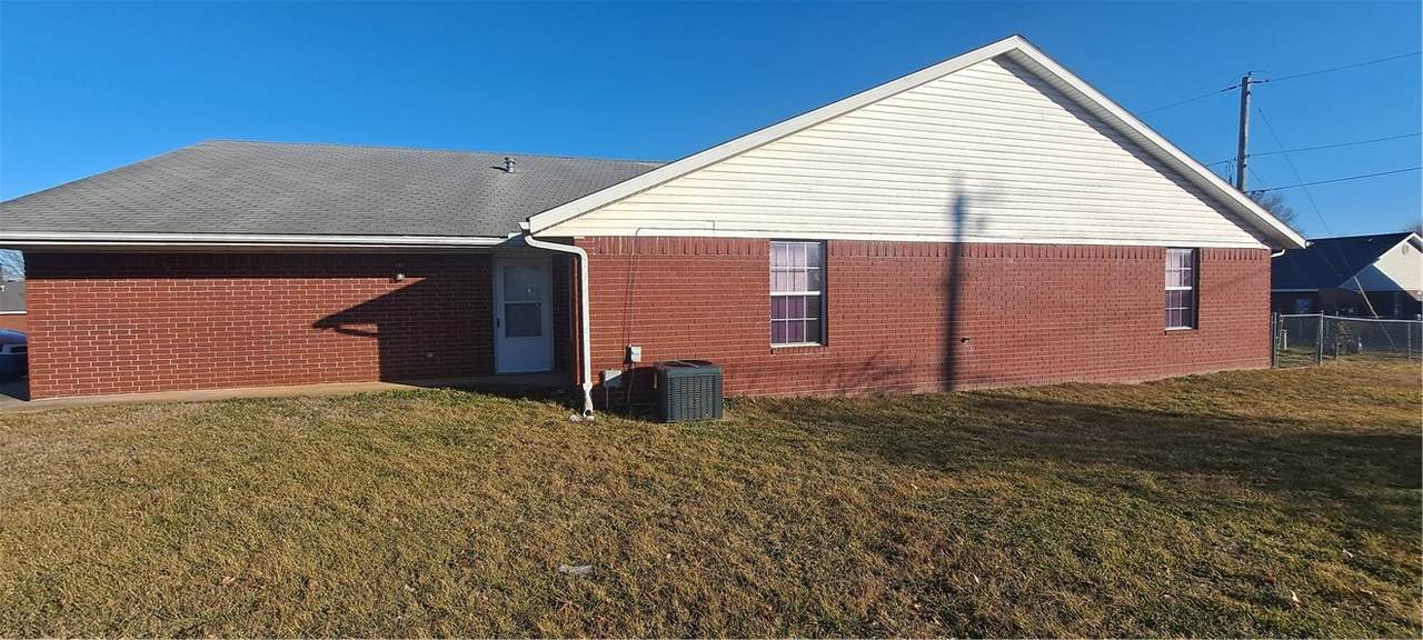 816 Audrey Lane - Photo 1