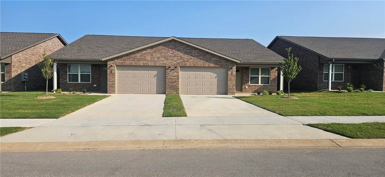 602 68th Avenue - Photo 1