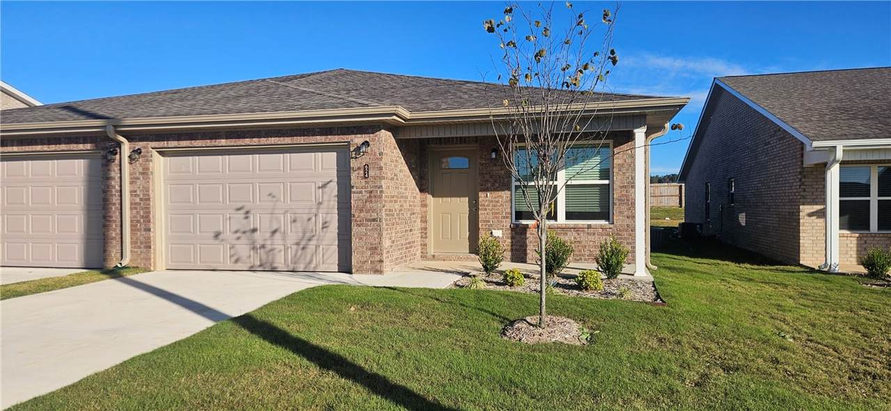 626 69th Avenue - Photo 1