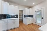 1431 Tiffany Street - Photo 13