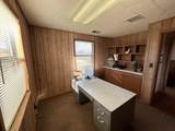 1515 65 Highway - Photo 12