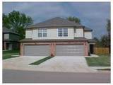 830 Oakwood Court - Photo 1