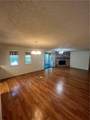 1205 Oak Street - Photo 4