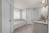 302 Emerald Woods - Photo 16