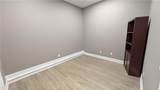 211 Walnut Street - Photo 5