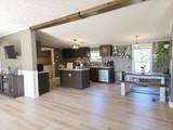 442 Madison 8359 - Photo 10