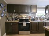 442 Madison 8359 - Photo 17