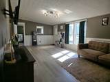 442 Madison 8359 - Photo 5