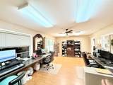 2802 Main Street - Photo 22