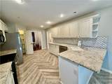 305 Meadows Court - Photo 14