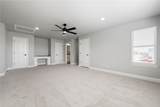2811 Hampshire Avenue - Photo 9