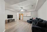 211 Ravenwood Boulevard - Photo 26