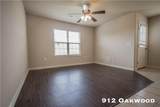 912-914 Oakwood Lane - Photo 2