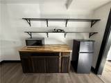 401 Twin Springs - Photo 34