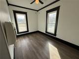 401 Twin Springs - Photo 39