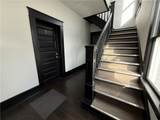 401 Twin Springs - Photo 4