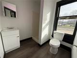 401 Twin Springs - Photo 42