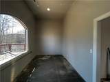 1721 Forest Hills Boulevard - Photo 8
