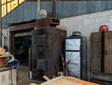 400 Gentry Boulevard - Photo 17