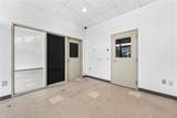 72 Joyce - Photo 6