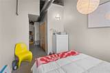 525 School - Photo 12
