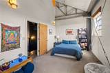 525 School - Photo 10