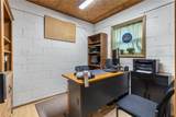 10381 7 Highway - Photo 10