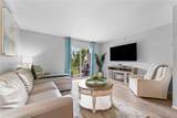2901 Vineyards Parkway - Photo 5