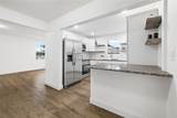 211 Lincoln - Photo 10
