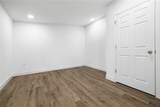 211 Lincoln - Photo 17