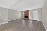 2103 East Oaks Drive - Photo 4