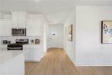 408 Ratliff Avenue - Photo 2