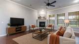 1906 Ashbury Street - Photo 4