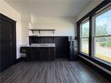 401 Twin Springs Street - Photo 5