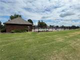 211 Ravenwood Boulevard - Photo 21