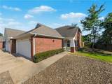 904 Dixson Street - Photo 27