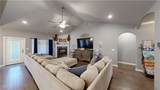 210 Holmes Street - Photo 6