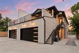926 G Street - Photo 5
