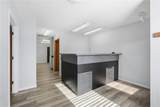 1106 Poplar Place - Photo 4